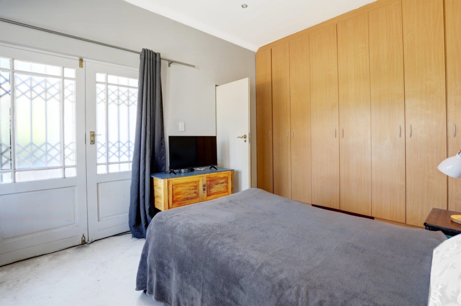 4 Bedroom Property for Sale in Van Riebeeckshof Western Cape